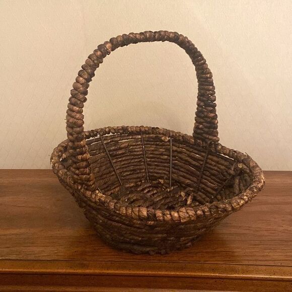 Dark Brown Woven Handled Oval Rustic Open Basket - Picture 2 of 12